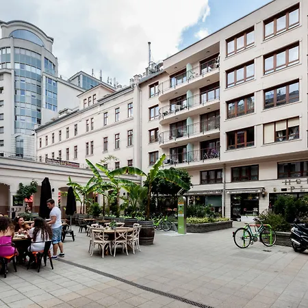 Urban Gozsdu Apart-hotel