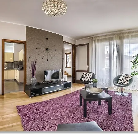 Urban Gozsdu Apart-hotel 3*