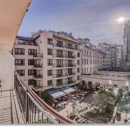 Urban Gozsdu 3* Budapeşte