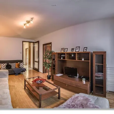 Urban Gozsdu Βουδαπέστη